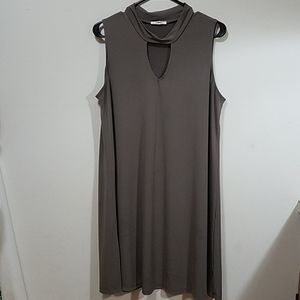 Shift Keyhole Dress